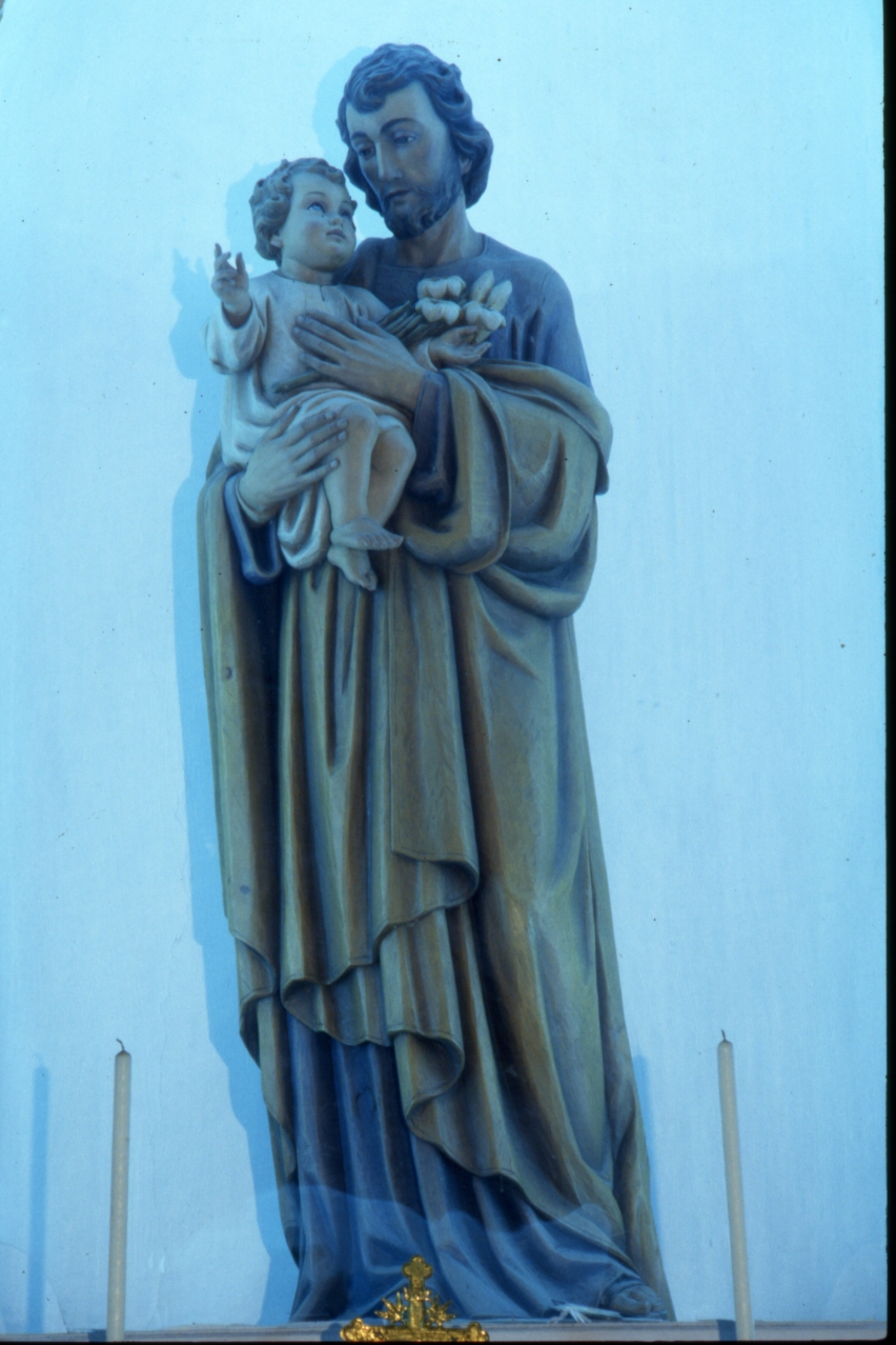 San Giuseppe e Gesù Bambino (gruppo scultoreo) di Perathoner Ferdinand (sec. XX)