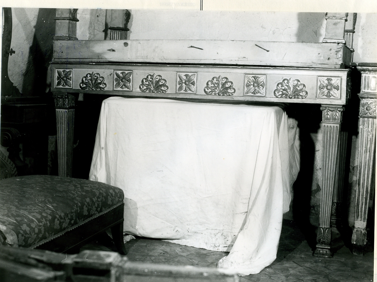 console - bottega napoletana (primo quarto sec. XIX)