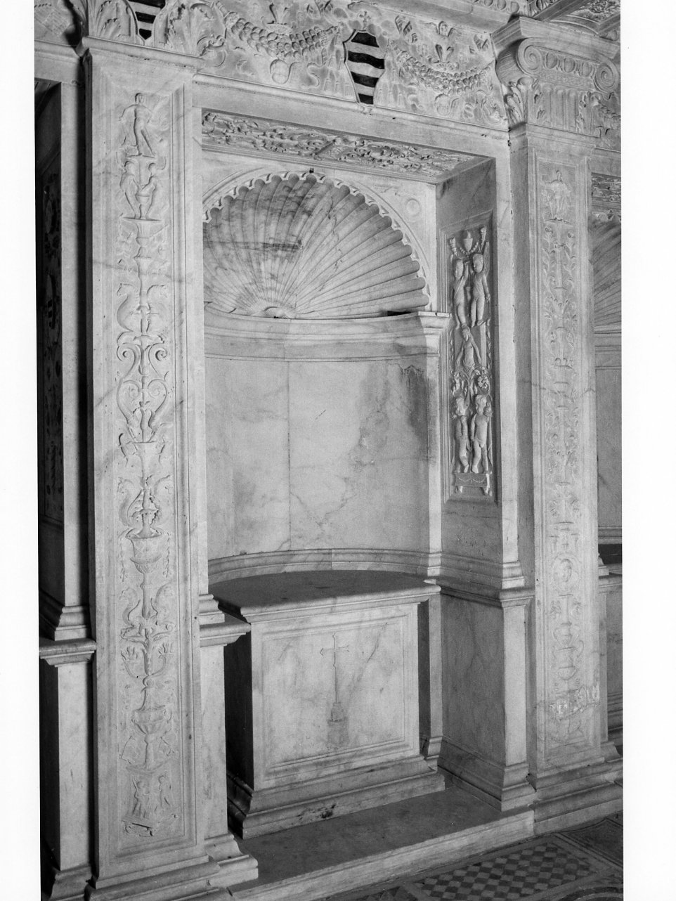 altare - bottega dei Malvito (inizio sec. XVI)