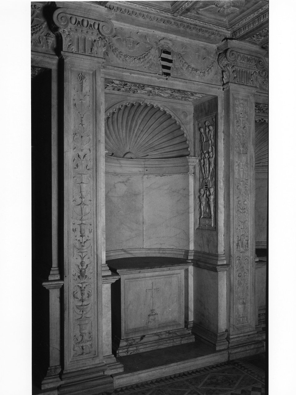 altare - bottega dei Malvito (inizio sec. XVI)