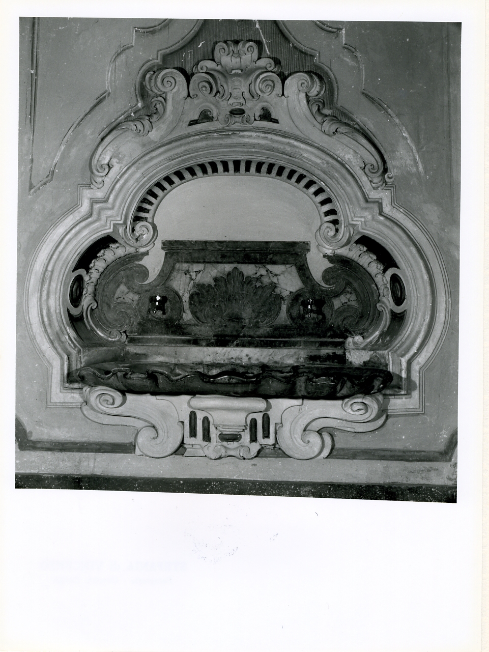 lavabo da sacrestia - bottega napoletana (sec. XVIII)