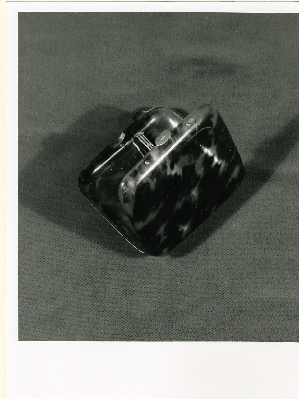 portasigarette - bottega napoletana (prima metà sec. XX)