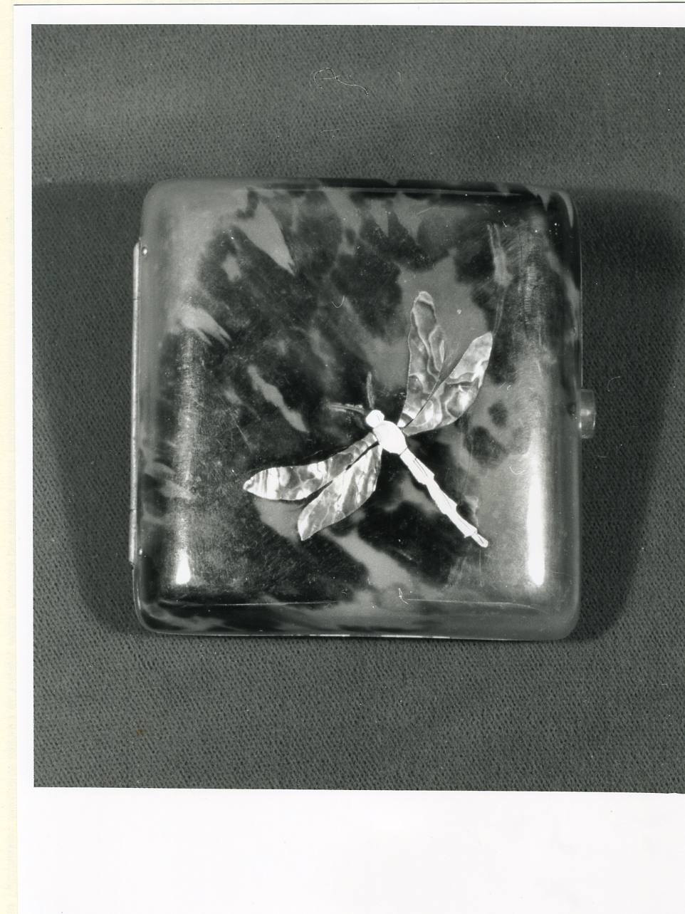 portasigarette - bottega napoletana (prima metà sec. XX)