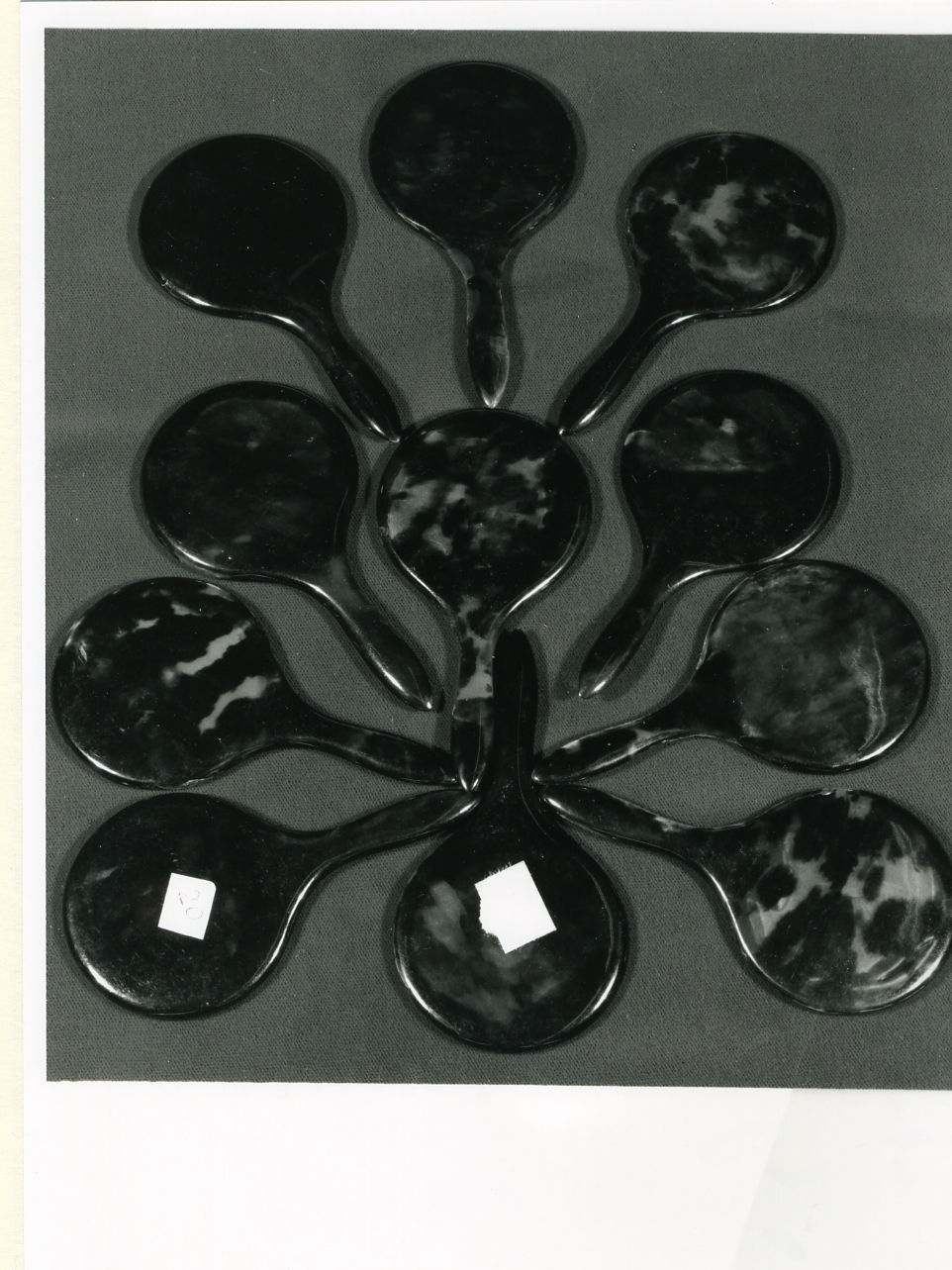 portaspecchio, serie - bottega napoletana (fine/inizio secc. XIX/ XX)