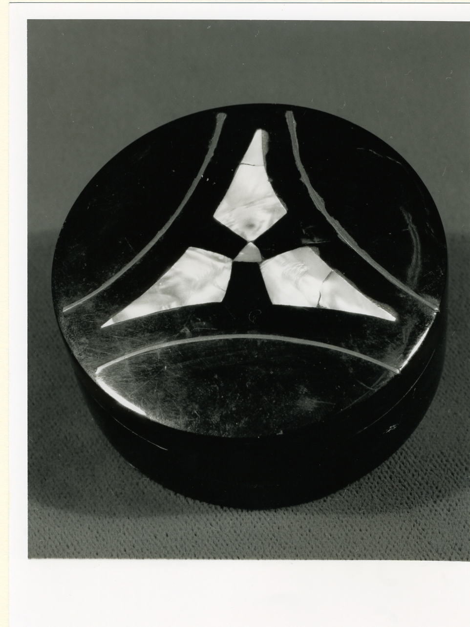 scatola - bottega napoletana (fine/inizio secc. XIX/ XX)