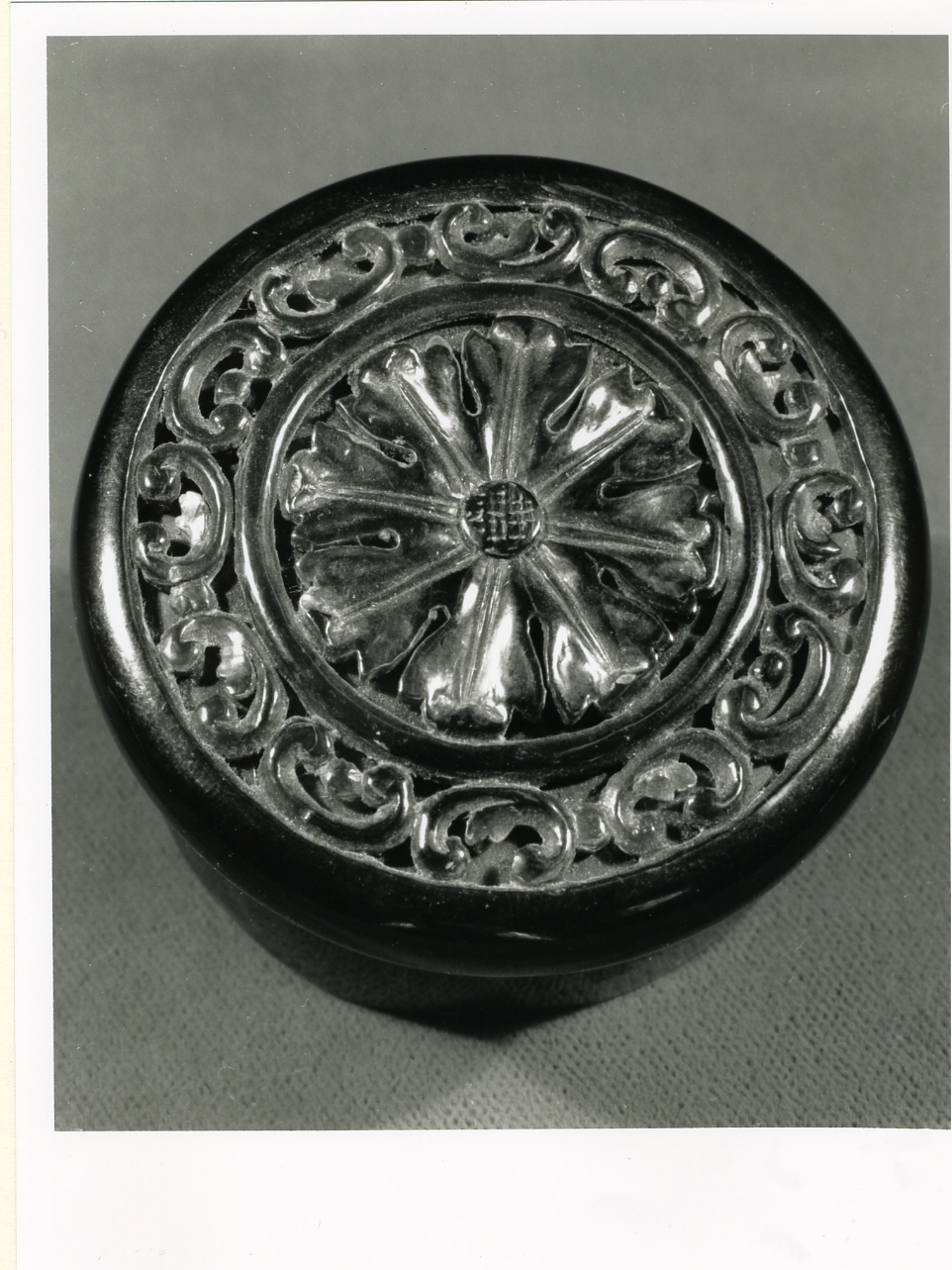 scatola - bottega napoletana (fine/inizio secc. XIX/ XX)