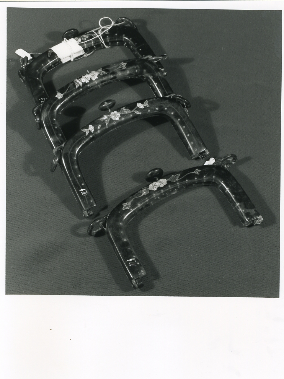 borsa, frammento - bottega napoletana (fine/inizio secc. XIX/ XX)