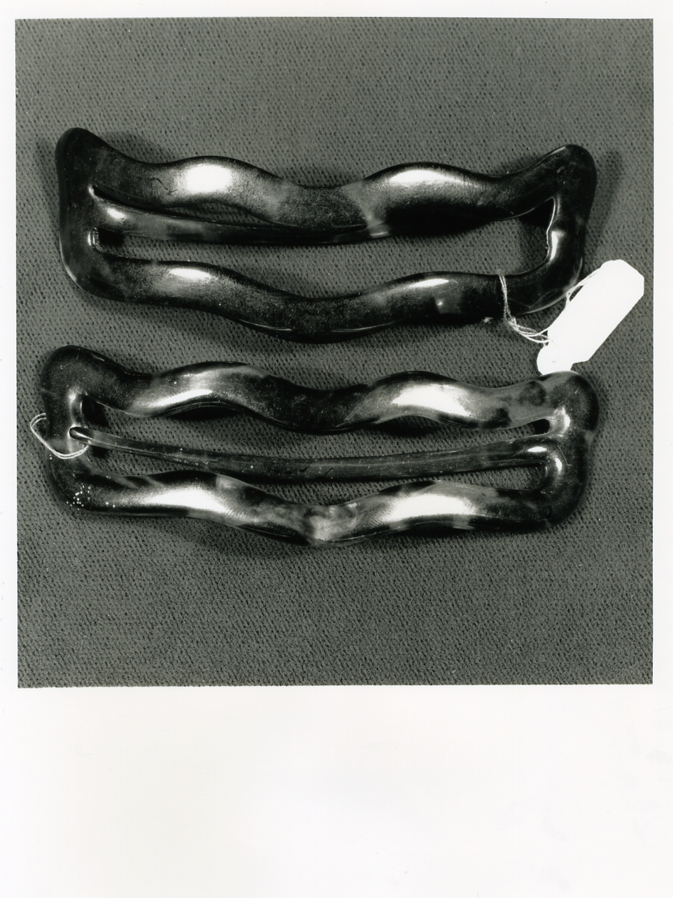 fermaglio, serie - bottega napoletana (fine/inizio secc. XIX/ XX)