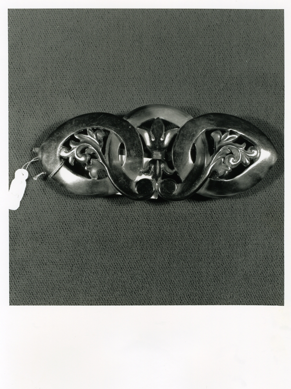 fermaglio - bottega napoletana (fine/inizio secc. XIX/ XX)