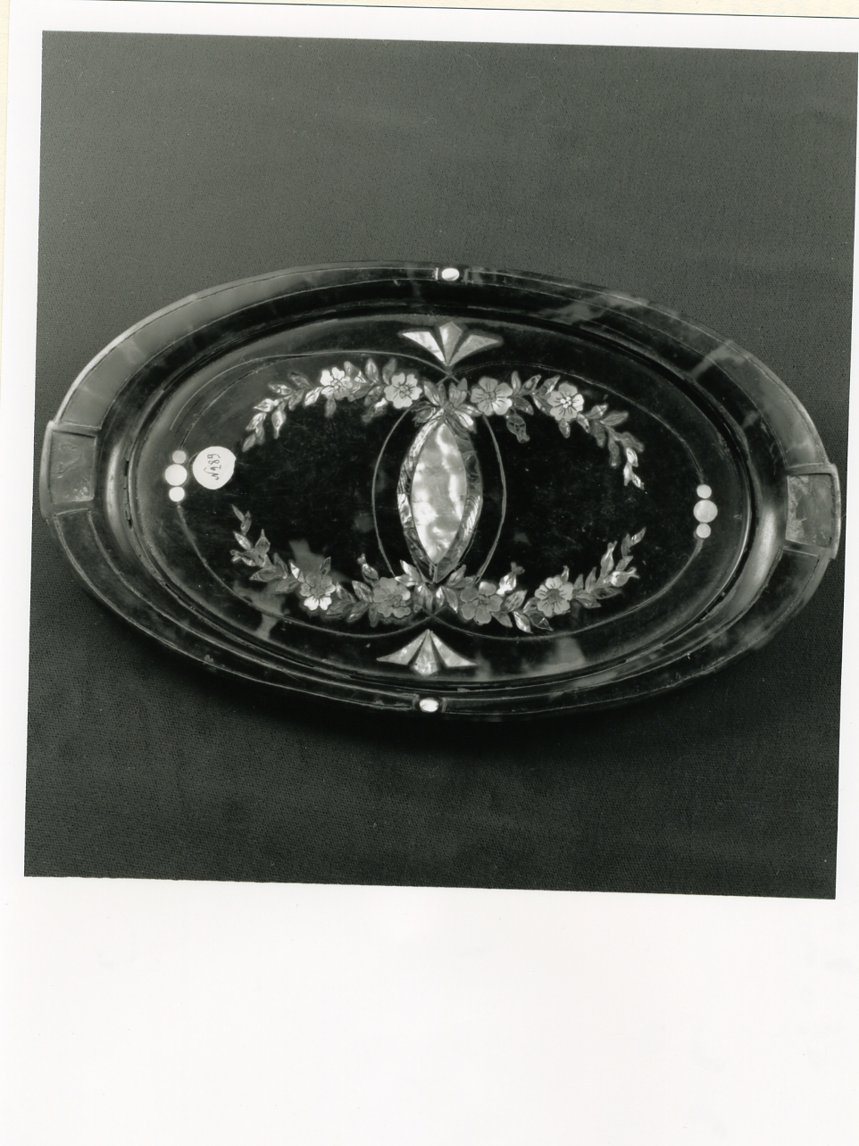 vassoio - bottega napoletana (fine/inizio secc. XIX/ XX)