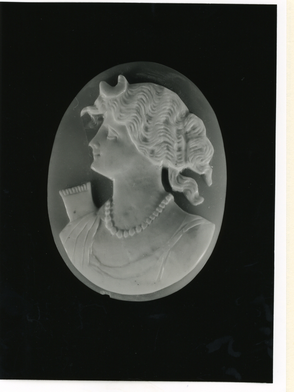 Diana cacciatrice (cammeo) - bottega napoletana (inizio sec. XX)