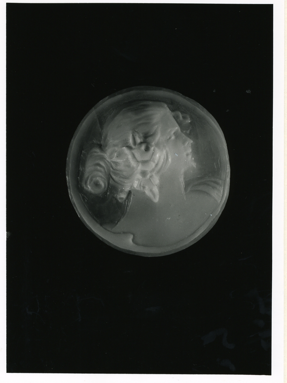 testa di donna (cammeo) - bottega napoletana (inizio sec. XX)