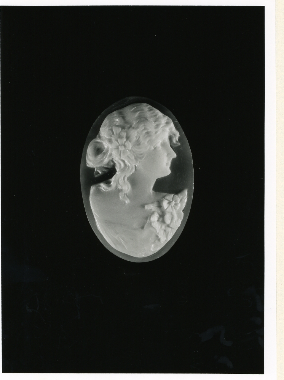 testa di donna (cammeo) - bottega napoletana (inizio sec. XX)