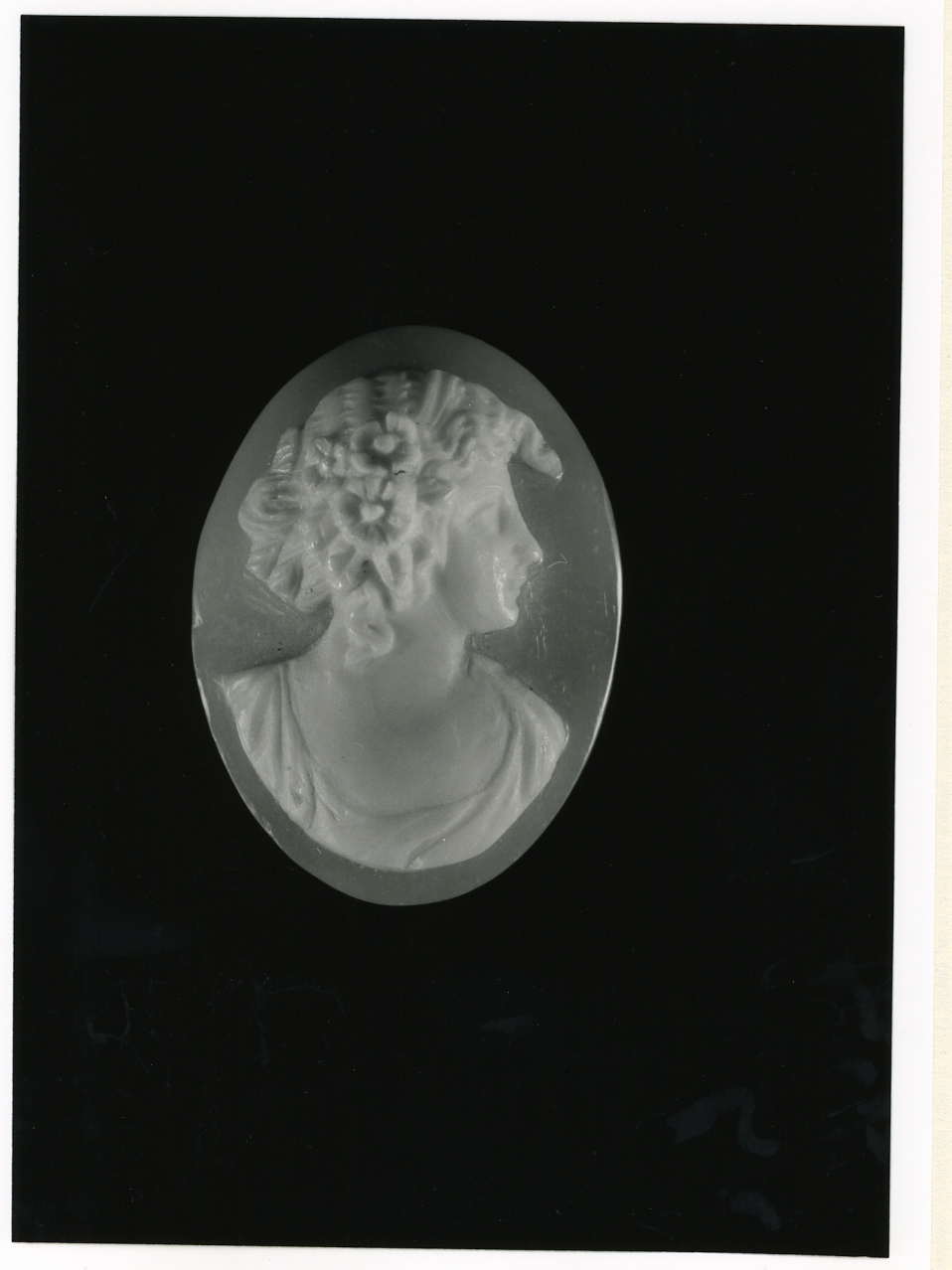 testa di donna (cammeo) - bottega napoletana (inizio sec. XX)