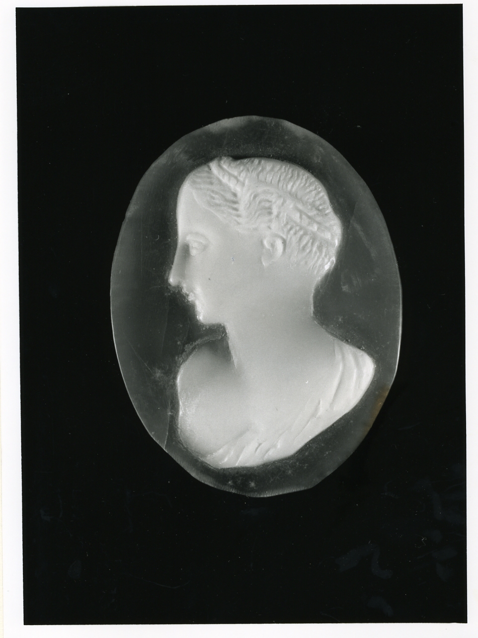 testa di donna (cammeo) - bottega napoletana (inizio sec. XX)