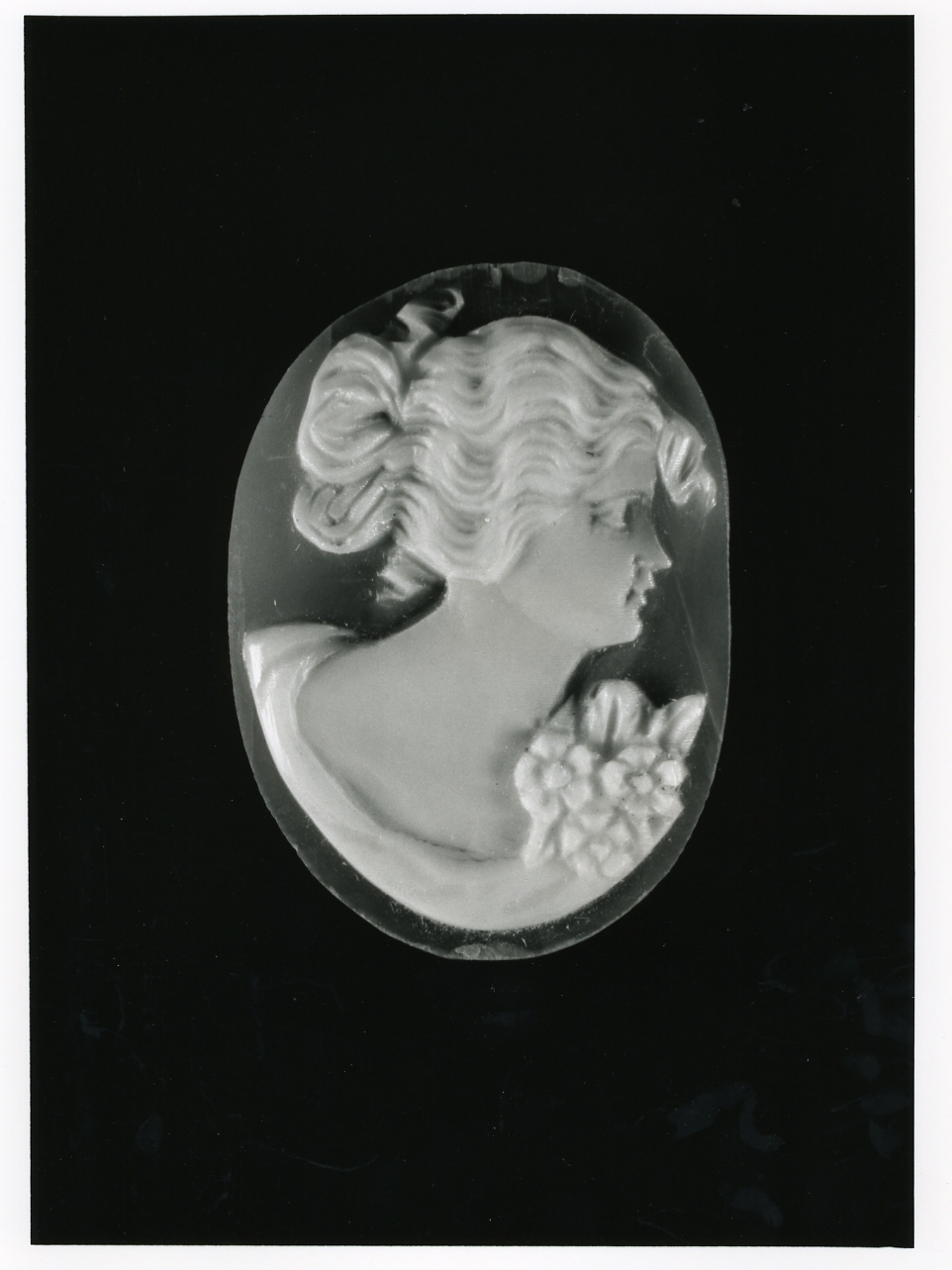 testa di donna (cammeo) - bottega napoletana (inizio sec. XX)