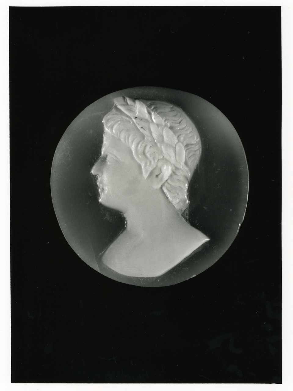 testa di donna (cammeo) - bottega napoletana (inizio sec. XX)