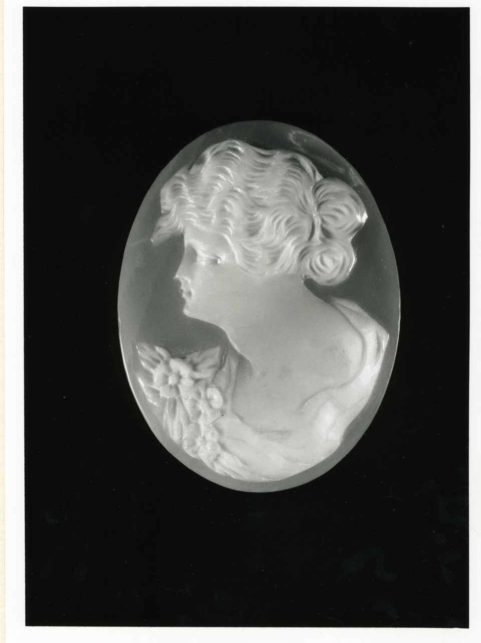 testa di donna (cammeo) - bottega napoletana (inizio sec. XX)