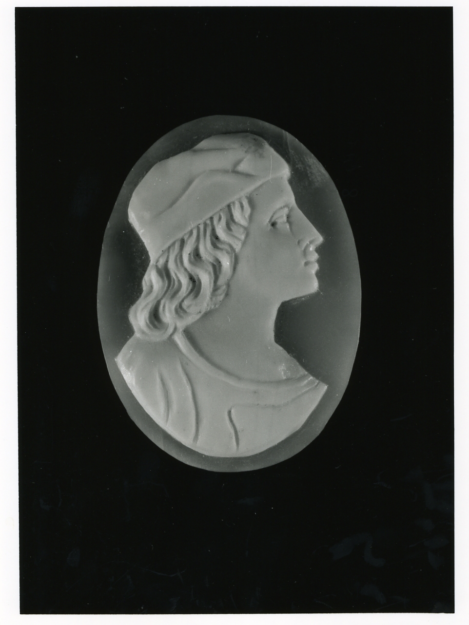 testa di donna (cammeo) - bottega napoletana (inizio sec. XX)