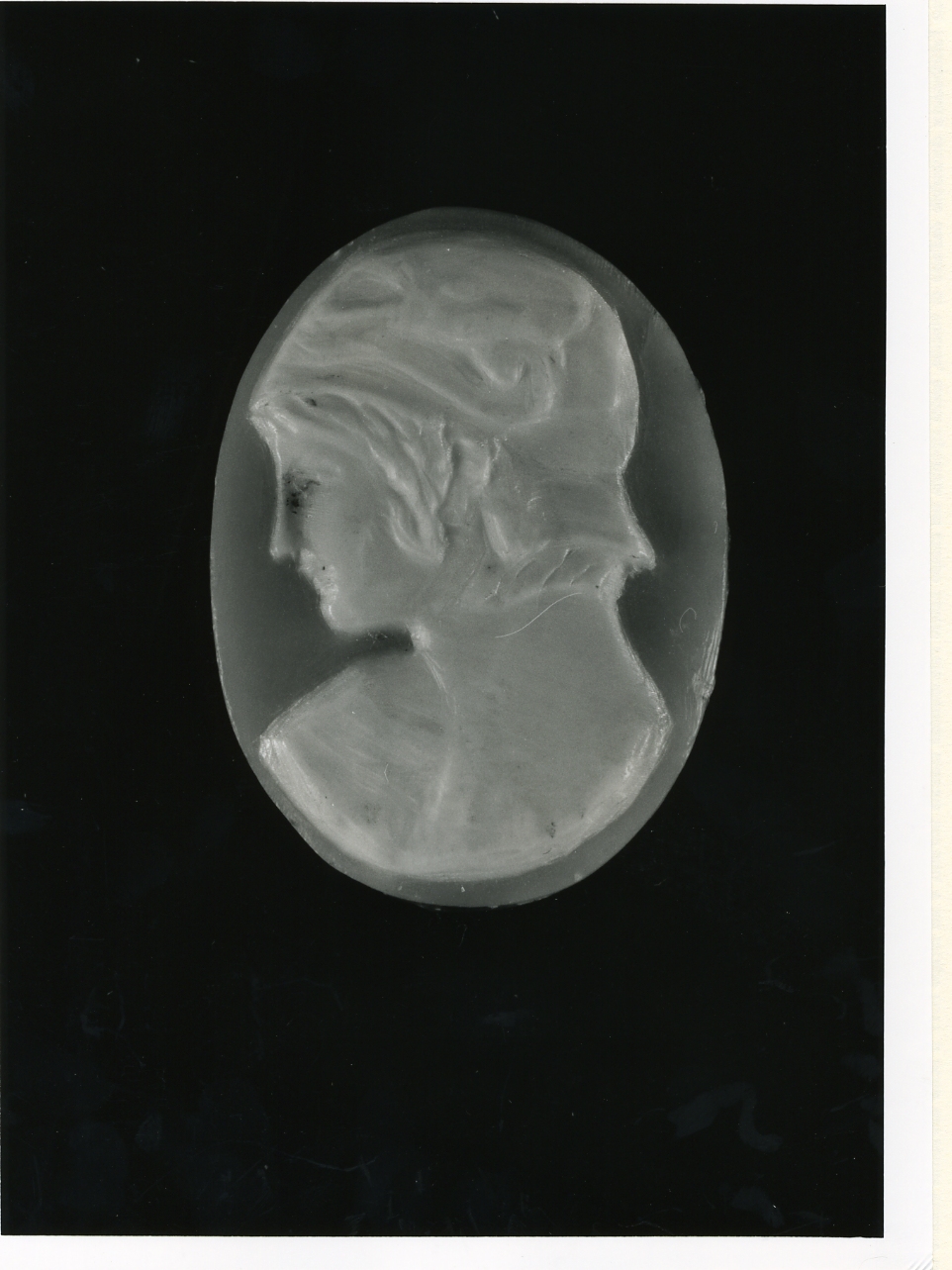 testa di donna (cammeo) - bottega napoletana (inizio sec. XX)