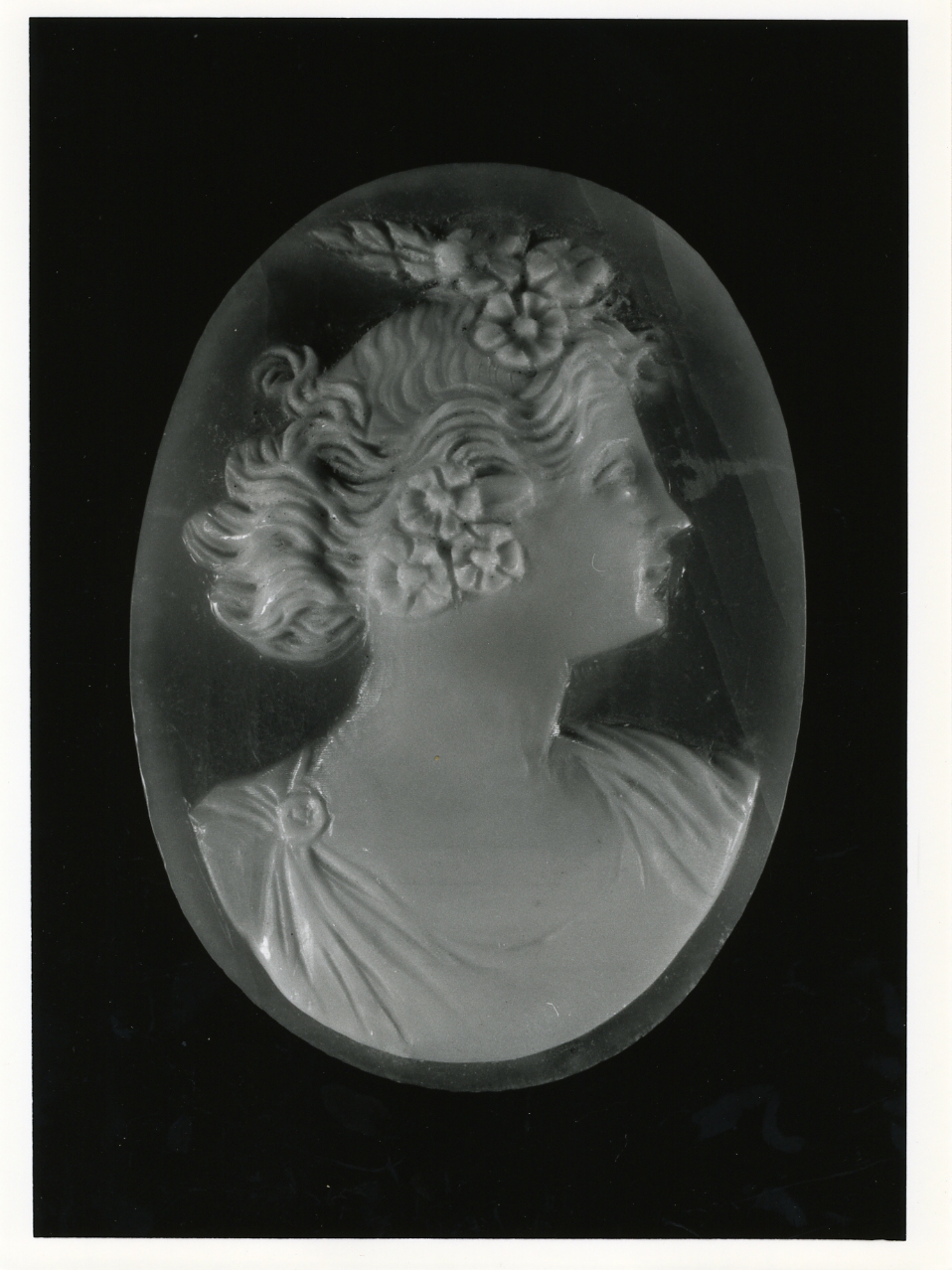 testa di donna (cammeo) - bottega napoletana (inizio sec. XX)