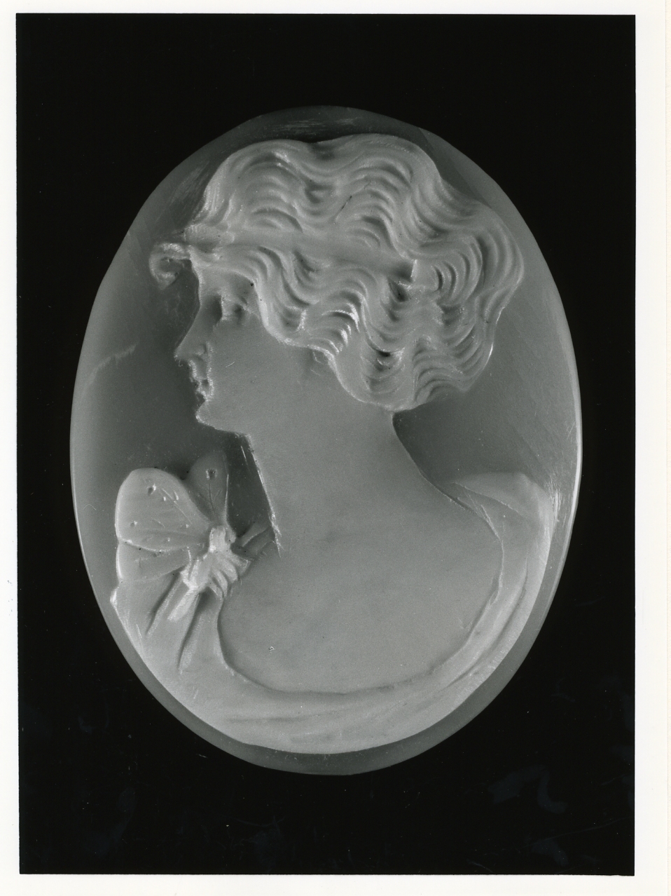 testa di donna (cammeo) - bottega napoletana (inizio sec. XX)