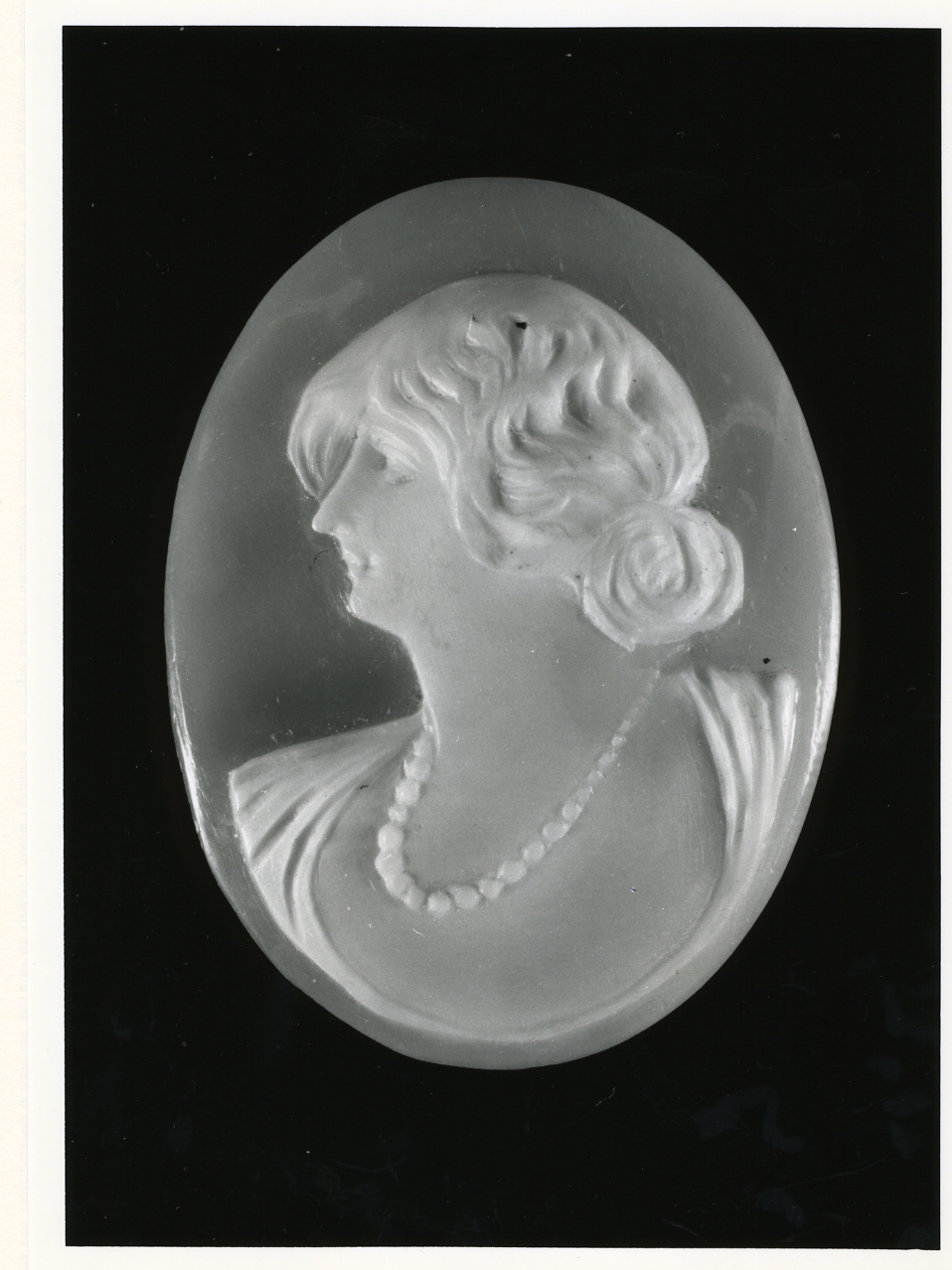 testa di donna (cammeo) - bottega napoletana (inizio sec. XX)