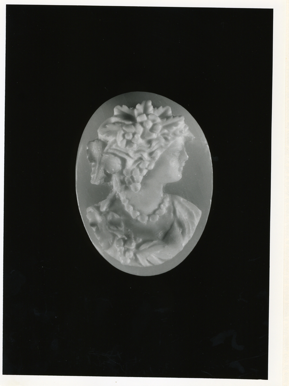 testa di donna (cammeo) - bottega napoletana (primo quarto sec. XX)