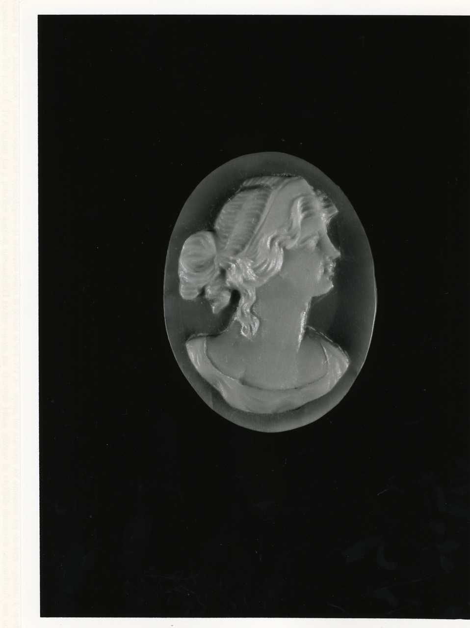 testa di donna (cammeo) - bottega napoletana (primo quarto sec. XX)