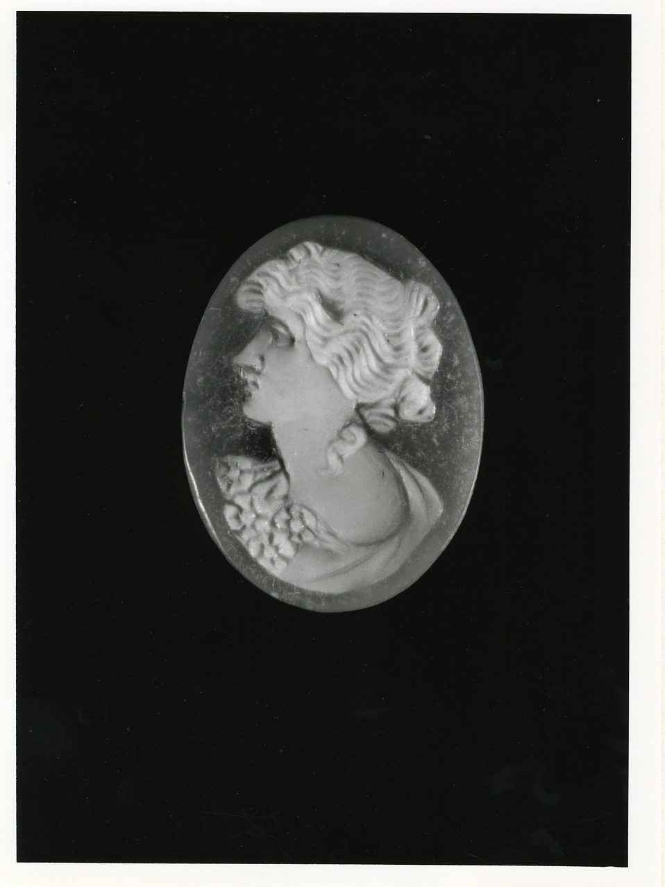 testa di donna (cammeo) - bottega napoletana (primo quarto sec. XX)