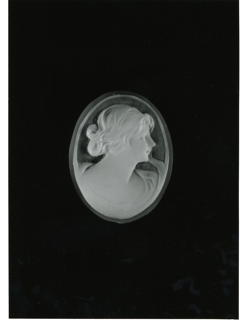 testa di donna (cammeo) - bottega napoletana (primo quarto sec. XX)