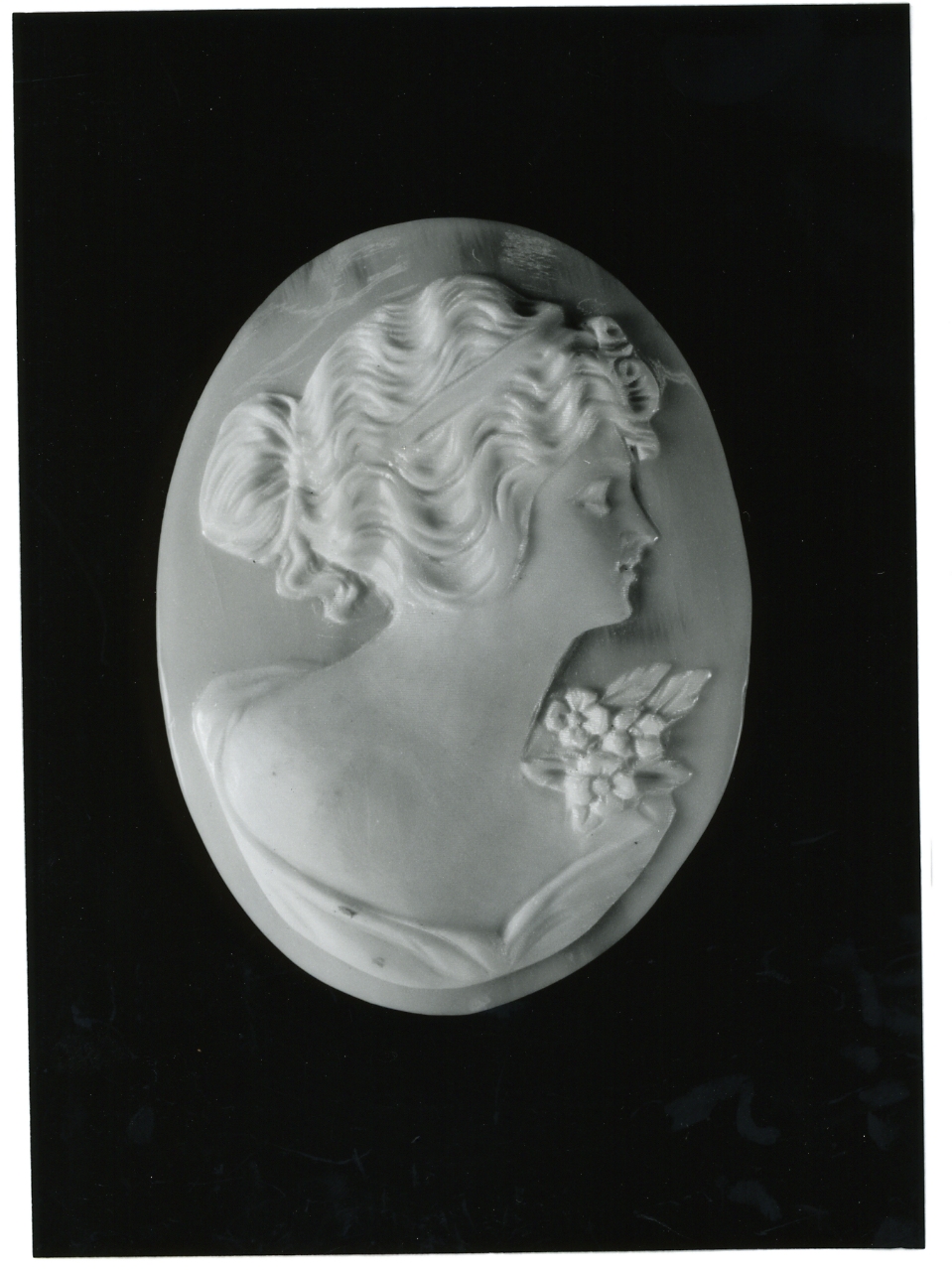 testa di donna (cammeo) - bottega napoletana (primo quarto sec. XX)