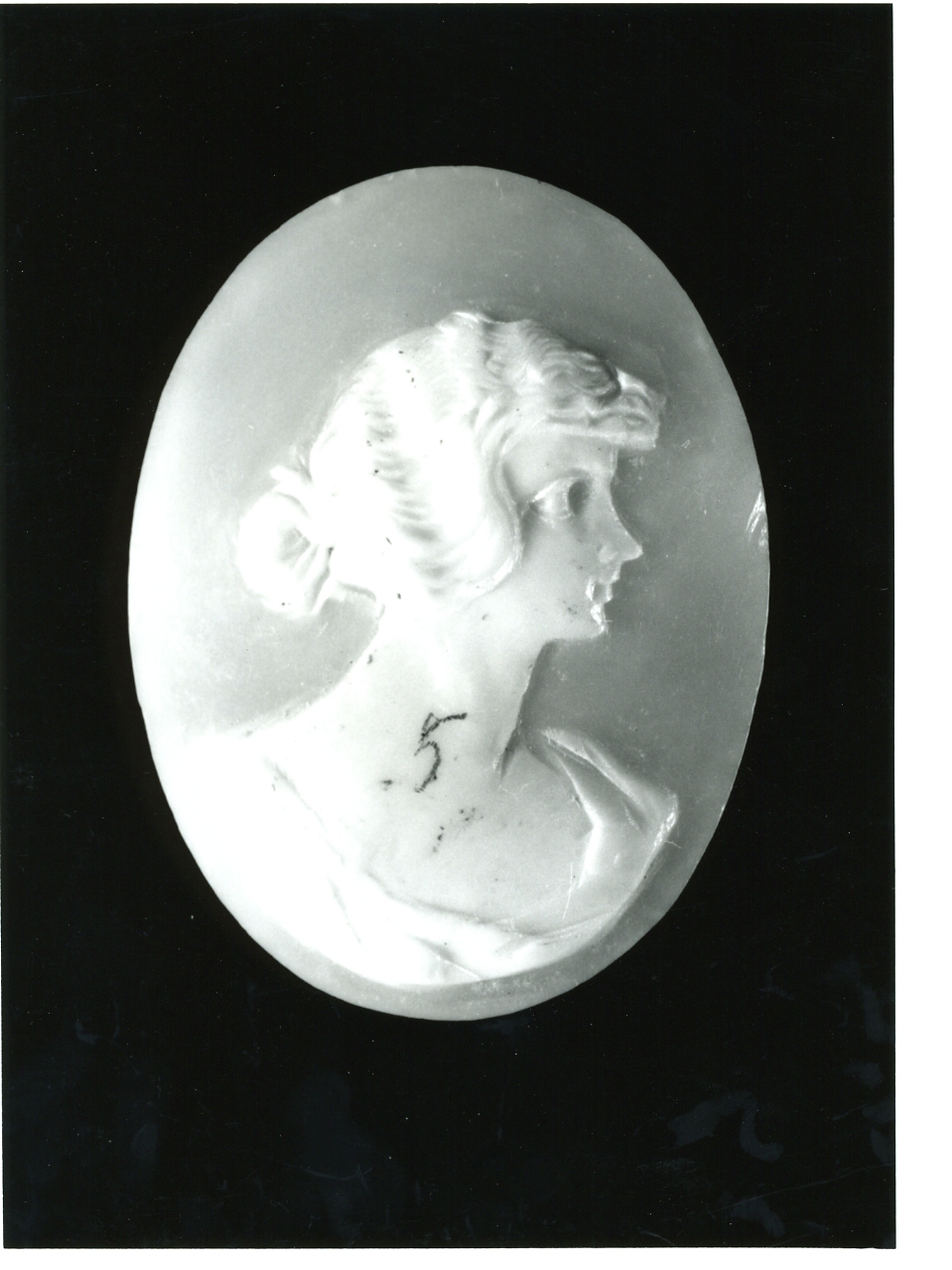 testa di donna (cammeo) - bottega napoletana (primo quarto sec. XX)