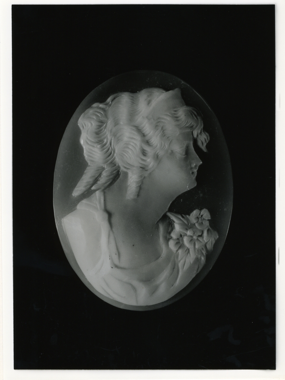 testa di donna (cammeo) - bottega napoletana (primo quarto sec. XX)