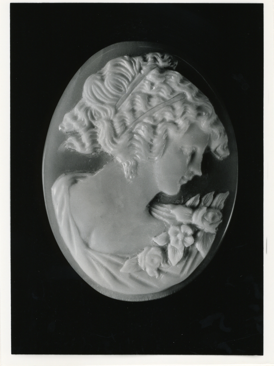 testa di donna (cammeo) - bottega napoletana (primo quarto sec. XX)