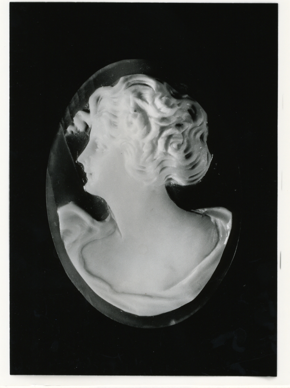 testa di donna (cammeo) - bottega napoletana (primo quarto sec. XX)