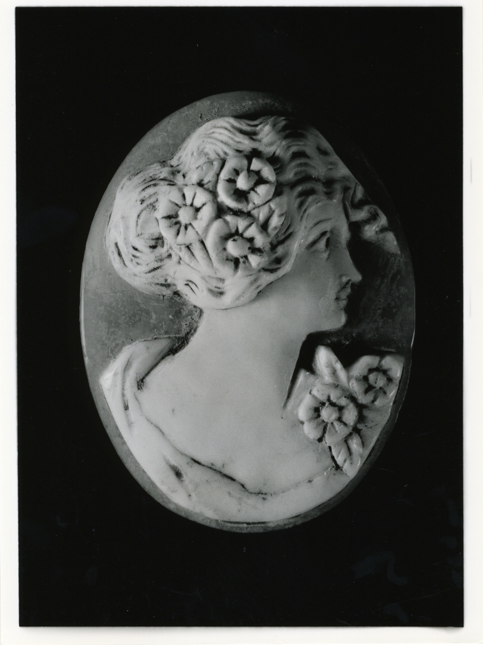 testa di donna (cammeo) - bottega napoletana (primo quarto sec. XX)