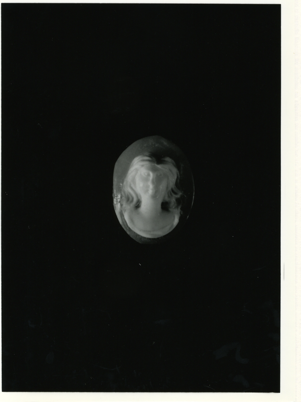 testa di donna (cammeo) - bottega napoletana (primo quarto sec. XX)