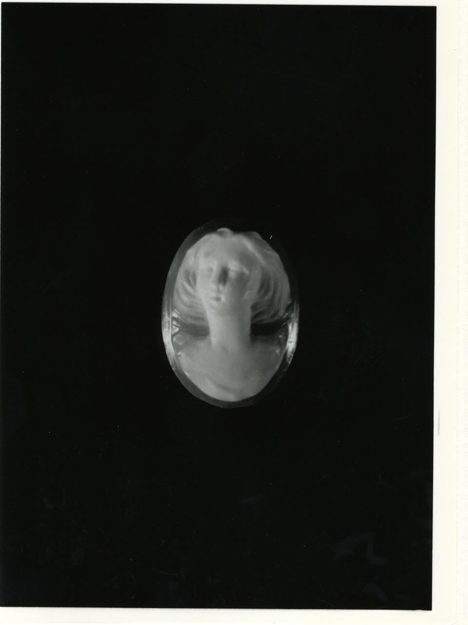 testa di donna (cammeo) - bottega napoletana (primo quarto sec. XX)