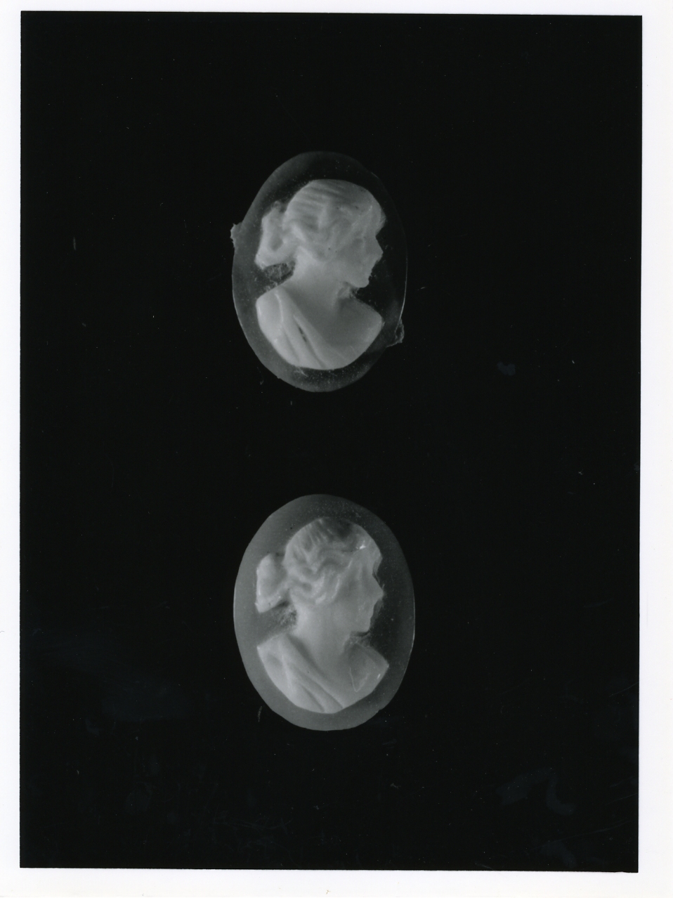 testa di donna (cammeo) - bottega napoletana (primo quarto sec. XX)