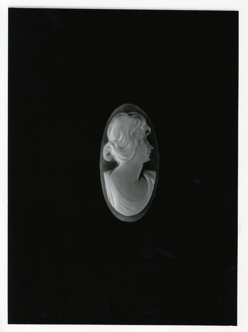 testa di donna (cammeo) - bottega napoletana (primo quarto sec. XX)