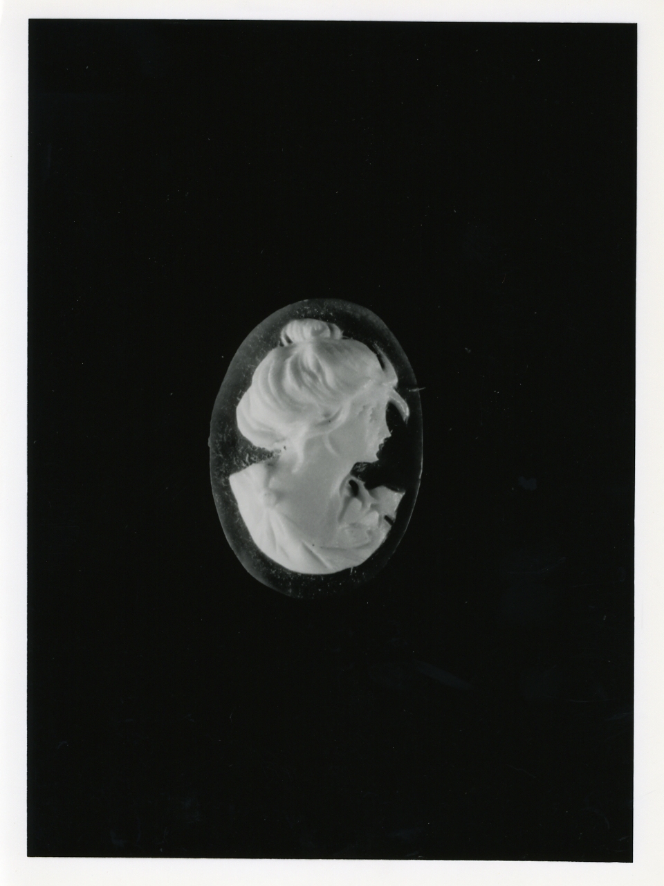 testa di donna (cammeo) - bottega napoletana (primo quarto sec. XX)