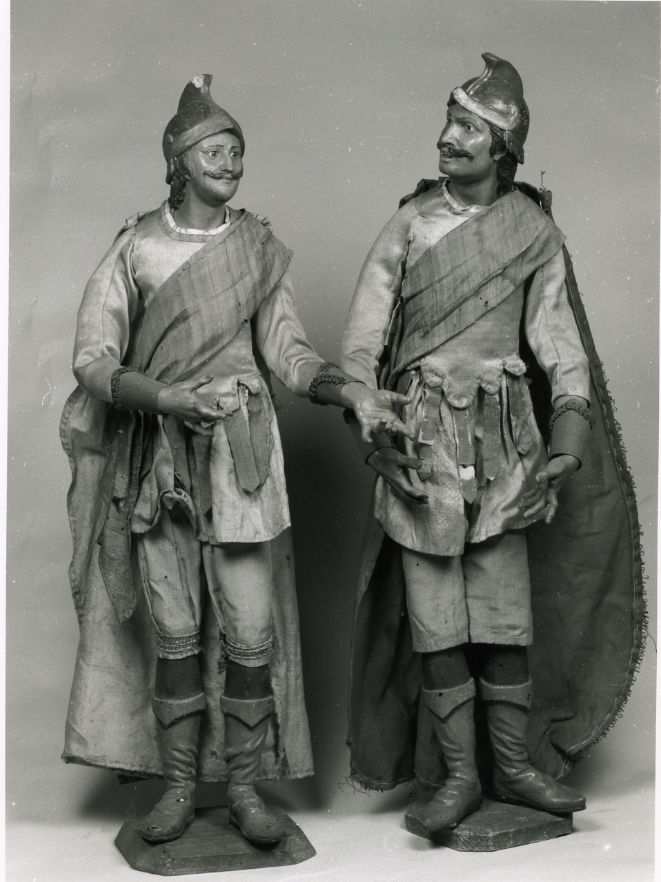 figura maschile (statuetta di presepio, serie) - bottega napoletana (sec. XIX)