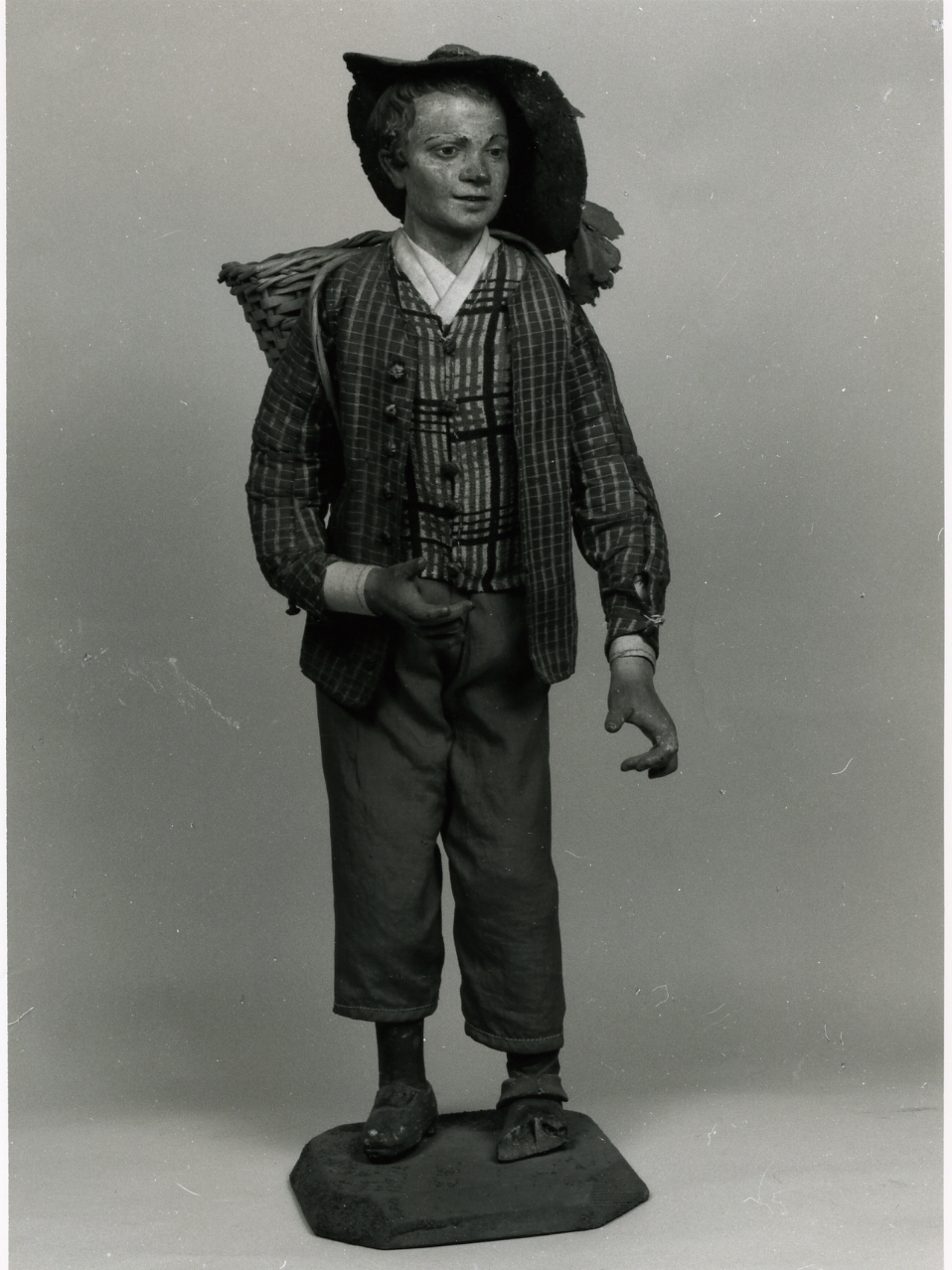 figura maschile (statuetta di presepio) - bottega napoletana (sec. XIX)