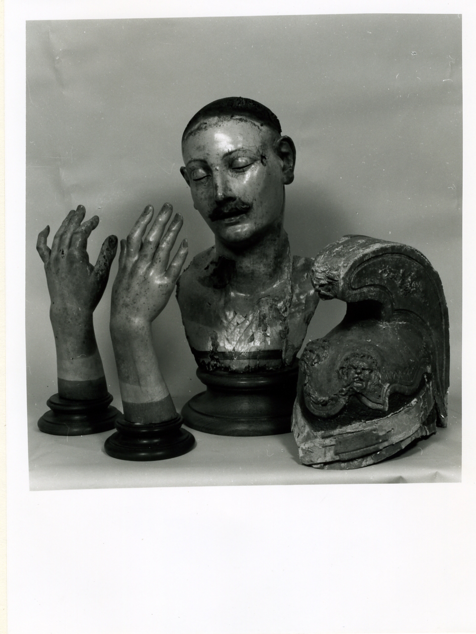 Santo (statua, frammento) - bottega napoletana (sec. XIX)