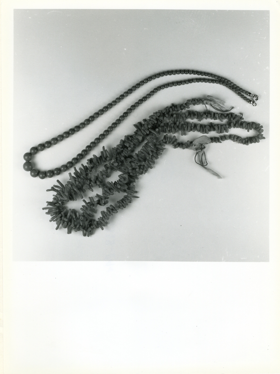 collana - bottega napoletana (prima metà sec. XX)