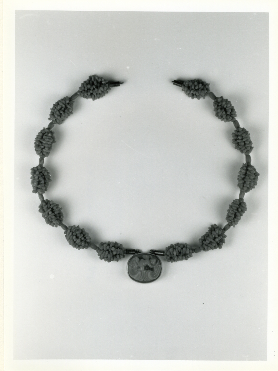 collana - bottega napoletana (sec. XIX)