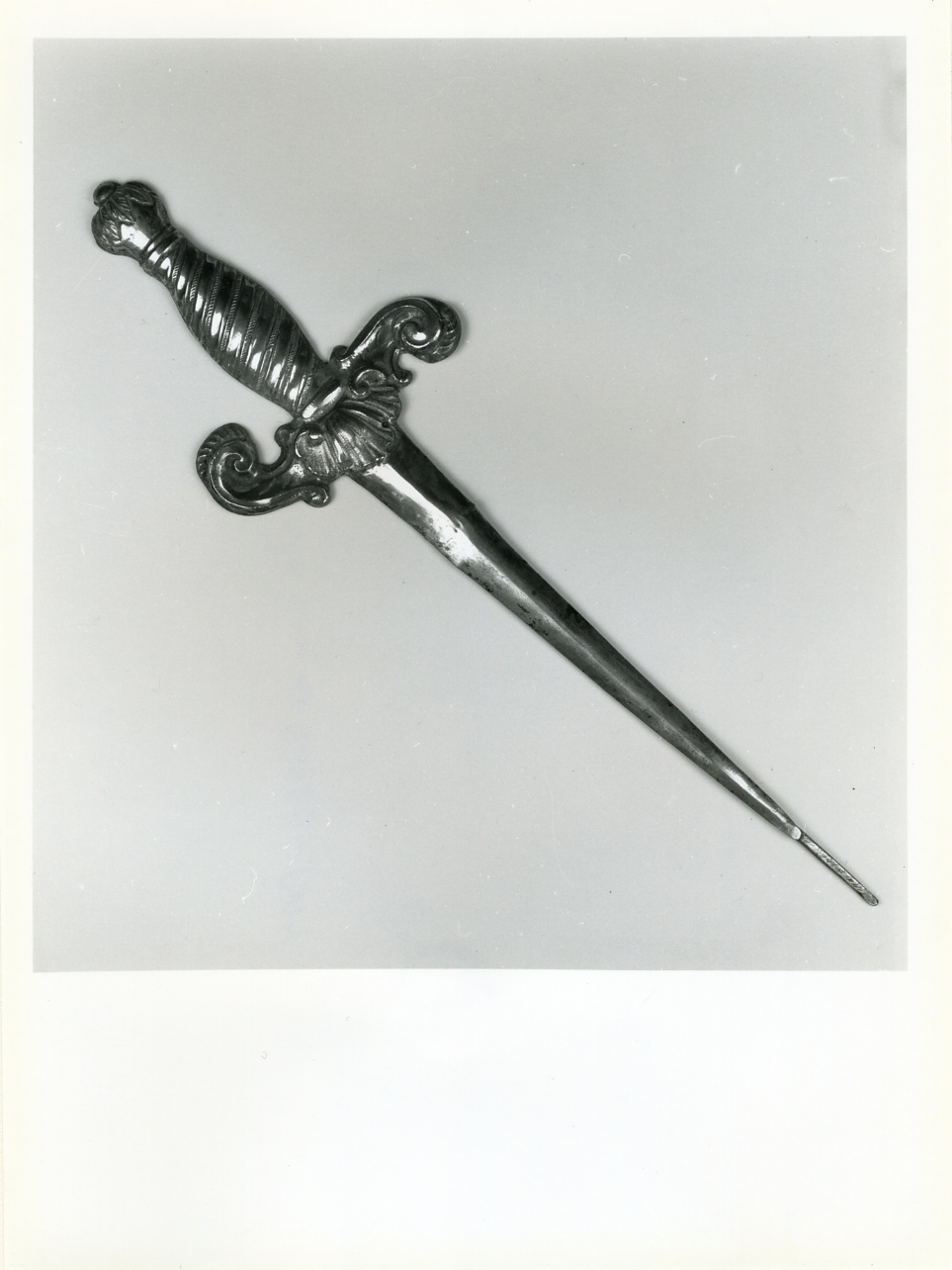 pugnale - bottega napoletana (prima metà sec. XX)