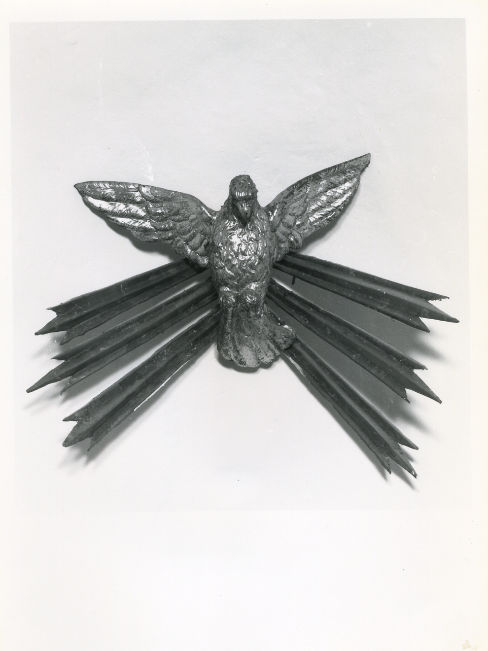 colomba dello Spirito Santo (decorazione) - bottega napoletana (prima metà sec. XX)