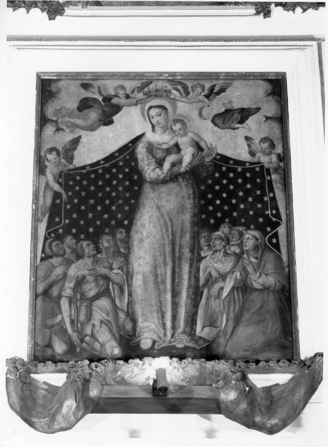 Madonna della Misericordia (dipinto) di D'Acunto Felice (terzo quarto sec. XVI)